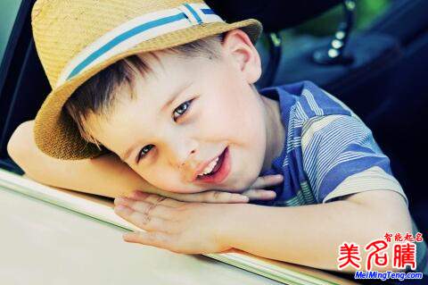 送給雙胞胎女孩最好聽、時尚的英文名