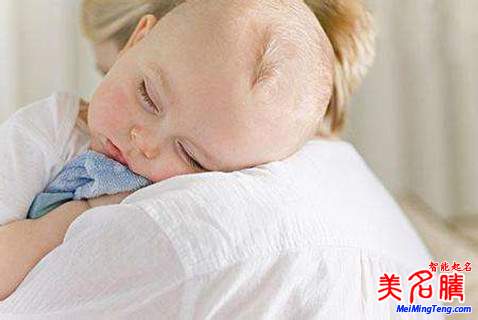 用楚辭給男寶寶起一個(gè)好聽(tīng)的名字